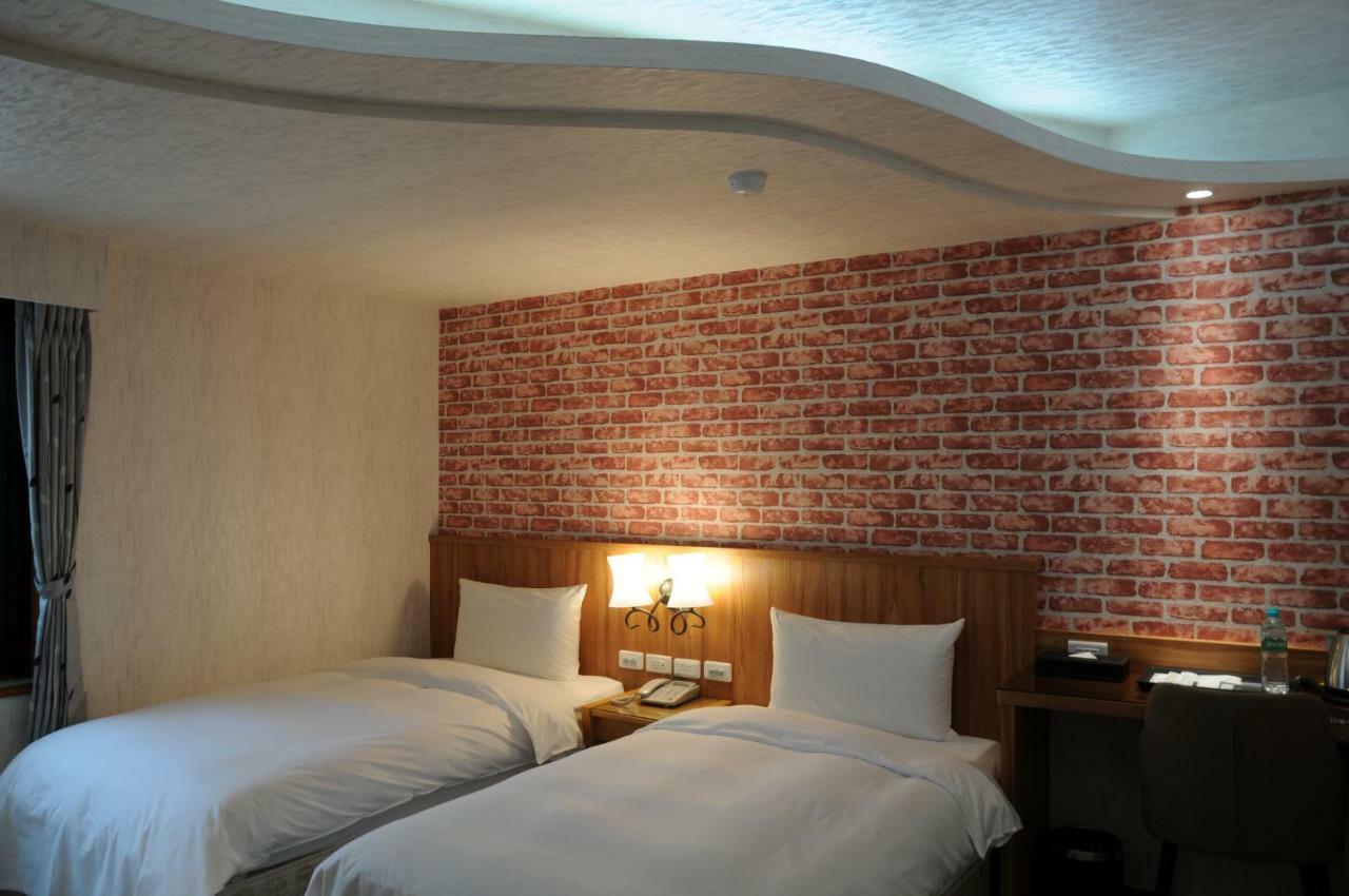 Sung Tai Hotel Kaohsiung Zewnętrze zdjęcie