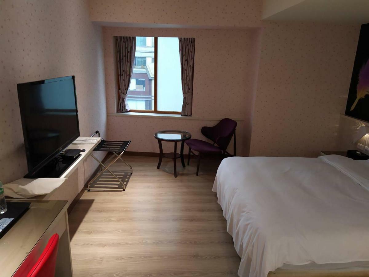 Sung Tai Hotel Kaohsiung Zewnętrze zdjęcie